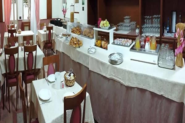 Il Nocchiero City Hotel Soverato Marina Exterior foto