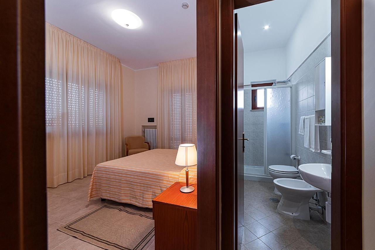 Il Nocchiero City Hotel Soverato Marina Exterior foto